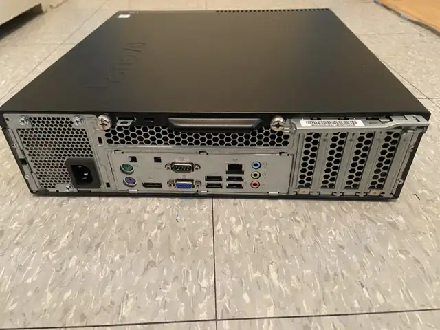 Lenovo M700 10GS SFF. 6th GEN 8 GB - NEW 256 GB SSD in Desktop Computers in Mississauga / Peel Region - Image 3