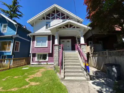 Furnished 2 Bedroom Suite in Kitsilano available July 15th 2025