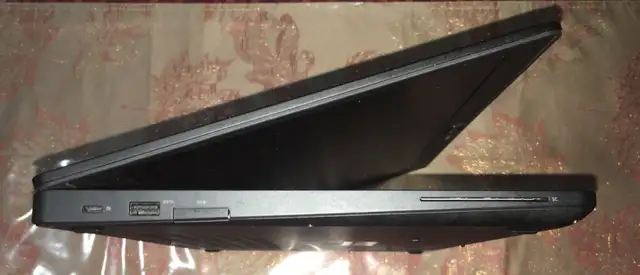 Dell Latitude 5590, i5 8350U, UHD 620, 16GB RAM, 256GB NVMe in Laptops in Ottawa - Image 5