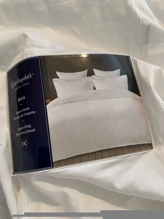 Duvet Cover in Bedding in Oshawa / Durham Region - Image 9