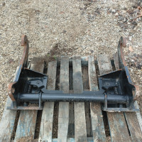 HLA Heavy Duty Universal Skidsteer Quick Fit Plate
