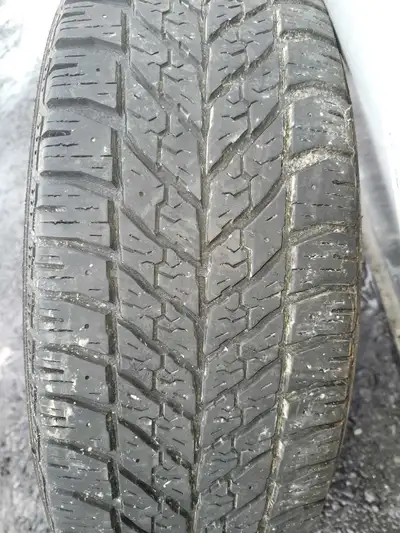 215/60/R16 Built pattern 5 x 114.3