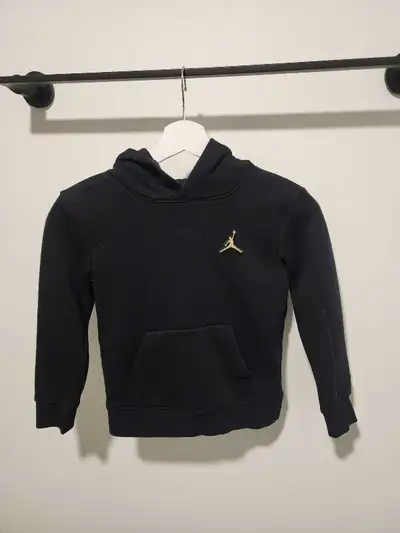 Jordan age 6-7 hoodie excellent condition (measurements in ad), View more