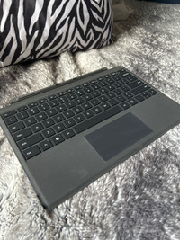 Microsoft surface pro keyboard 
