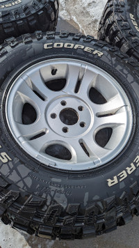 Cooper STT Pro  Tires  Mounted on Ford Rims   30x9.5r15