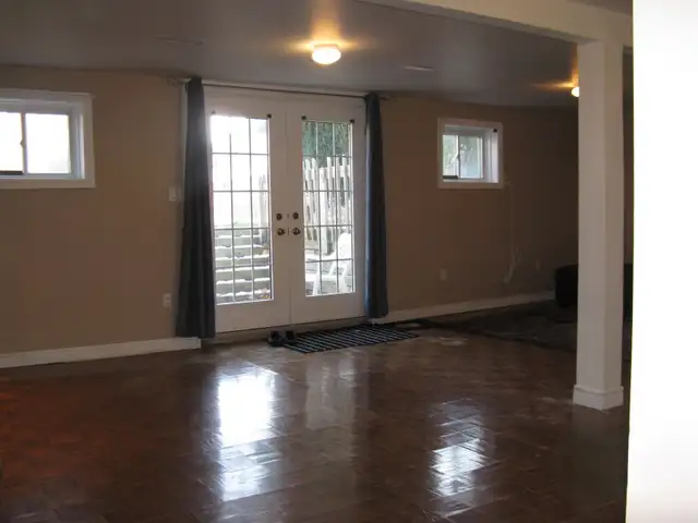 Bright One Bedroom Walkout Basement Apartment for Rent in Bolton in Long Term Rentals in Mississauga / Peel Region - Image 14