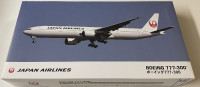 Hasegawa 1/200 Boeing 777-300 JAL