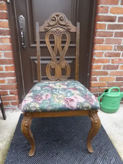 CHAISES RUSTIQUES ET ANTIQUES, View more