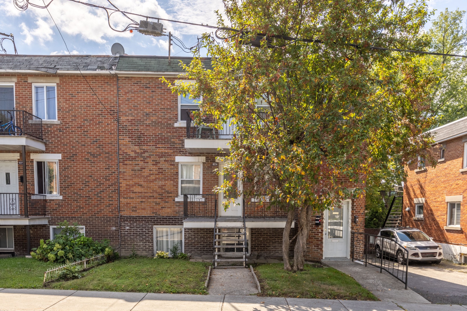 Triplex | 2X 5½ + 1X 4½ | GARAGE DOUBLE — photo 2