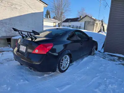 Nissan altima 2008 3.5 L V6 306675 kilometer sunroof heated seat boss audio deleted mufler,bit loud...