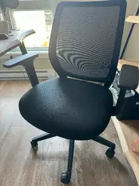 Office chair almost new