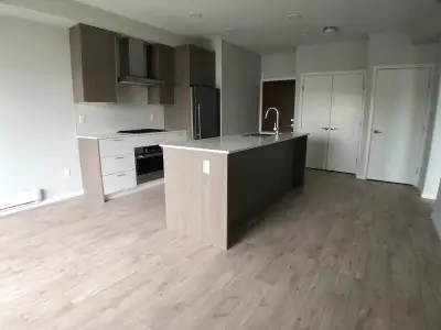 Burnaby Pixel Low Rise 1-Bed & 1-Bath Unit for Rent!