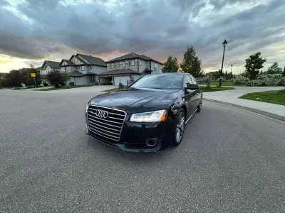 2016 Audi A8 - 4.0T Twin Turbo V8 Quattro ***PRISTINE CONDITION*** *** ACCIDENT FREE *** ***DEALER S...
