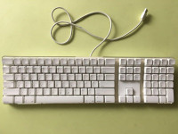 apple keyboard a1048 wired