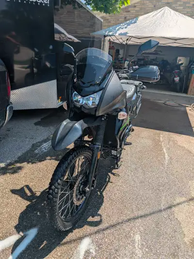 I'm selling my 2015 Kawasaki KLR 650, a reliable dual-sport motorcycle with 40,695 kilometers on the...