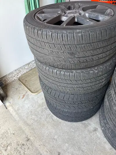Just like New, lots of tread left 225/45R 17 tires and rims 5 Bolt $200