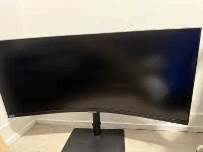 Samsung 34" Ultra WQHD Monitor, USB type-C (LS34A654UBNXGO), View more