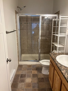Spacious 3-Bedroom, 2-Bath Condo | Mountain Air | Available Oct. in Long Term Rentals in Whitehorse - Image 9