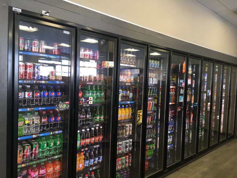 Walk in cooler or freezer with glass door Other Calgary Kijiji