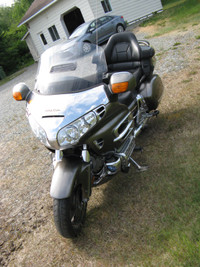 Belle moto Honda GL1800 Goldwing 2004