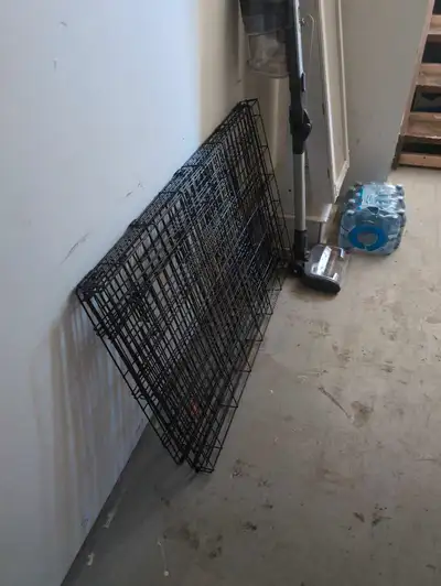 Metal dog crate for large breed 