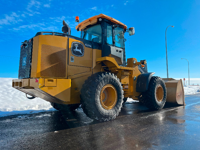 2019 624L John Deere Wheel Loader in Heavy Equipment in Red Deer