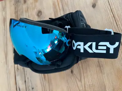 Oakley Flight Deck L Factory Pilot Snow Goggles New, View more