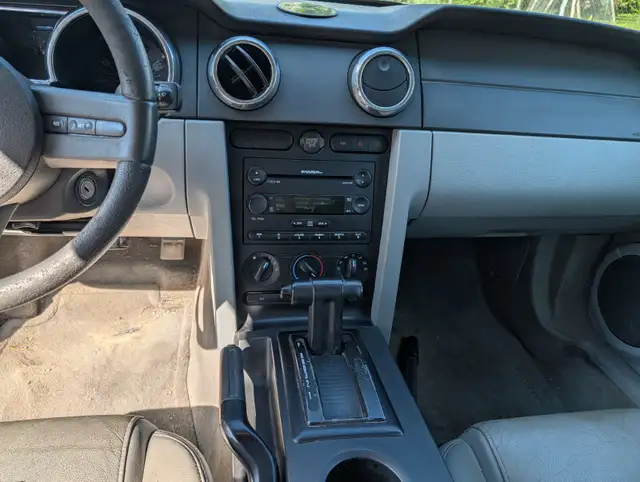 2007 V6 Mustang552033490337146886
