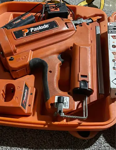 Paslode inspire framing nailer. Used only a hand full of times still great condition. Older model bu...