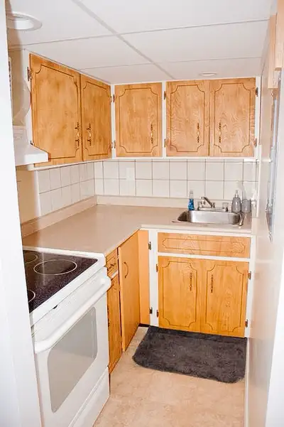Bright and private one-bedroom, one-bathroom basement suite located near major bus routes and the Ga...