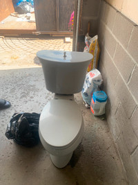 Kohler Toilet like new