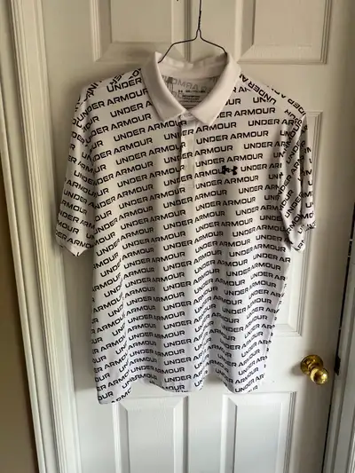 Mens Under Armour Polo Size XXL, View more
