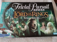 LORD  OF  THE  RINGS  TRIVIAL  PURSUIT ..  TRILOGY