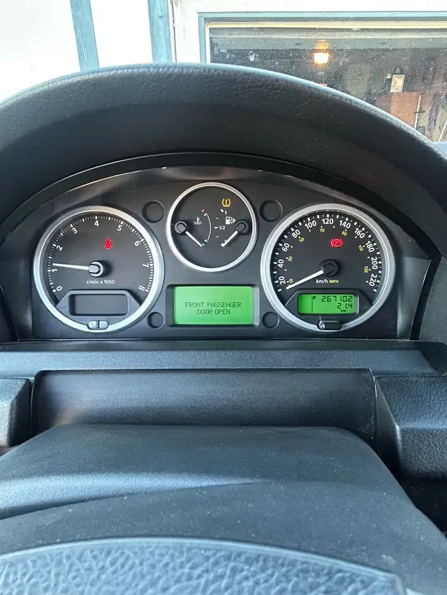Land Rover LR3 | Cars & Trucks | Regina | Free local classifieds - Kijiji