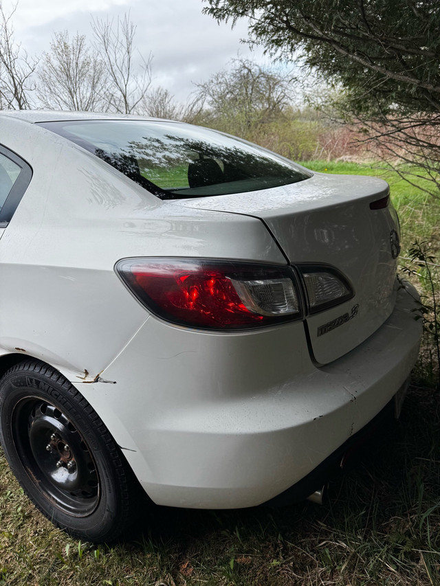 2010 Mazda 3 in Cars & Trucks in Barrie - Image 3