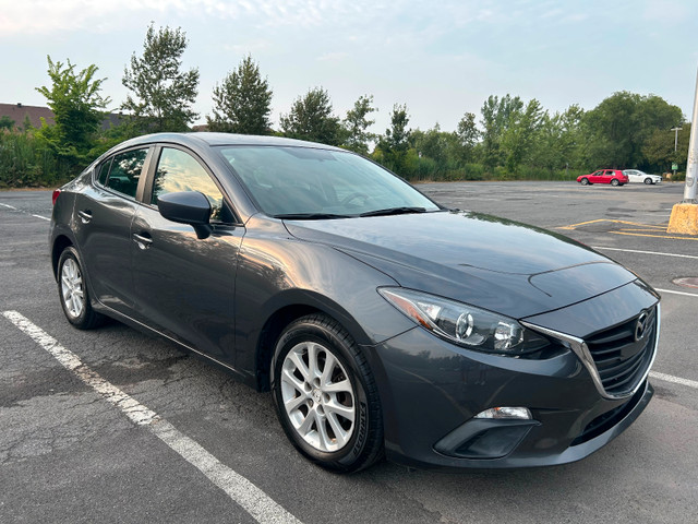 Mazda 3 GX Sky 2015, excellent état,  seulement 97 000 km dans Autos et camions  à Longueuil/Rive Sud