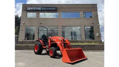 2022 Kubota LX2610 - 25hp, 117 Hours, Still under warranty Financing Available This gently used trac...