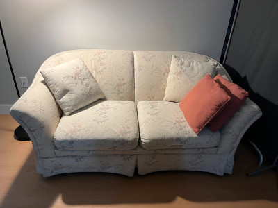 Cotton Loveseat