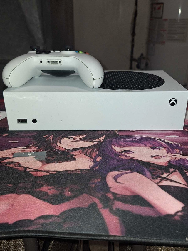 Selling xbox series s 512GB 250$ in XBOX One in City of Toronto