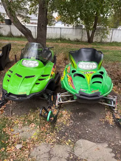 Art cats snowmobile for sale not sure of the year. Best offer have a look at it.