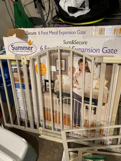 Summer Brand child safety gate expansion all hardware like new, View more