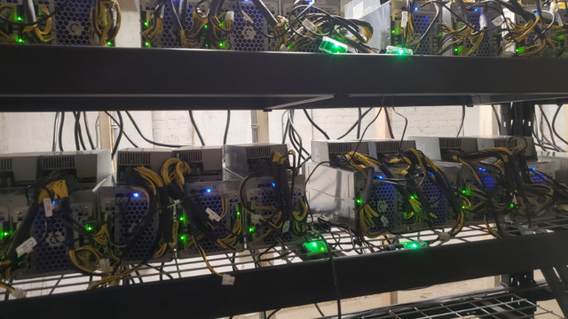 Bitcoin Miner Avalon 841 14.3Ths ( Antminer S9) in Other in City of Toronto - Image 4