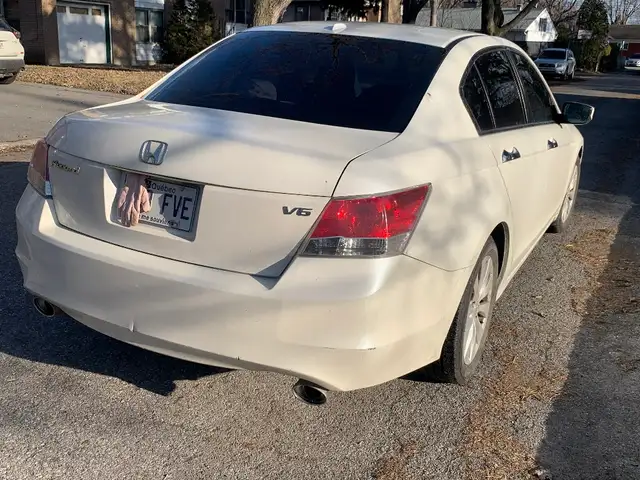 Honda Accord EX-L V6 2008 with Nav