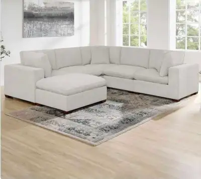 Thomasville Lowell  6Pc Sectional , View more