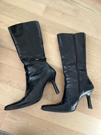Fine leather womens boots