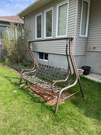 Outdoor swing chair 