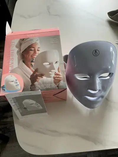 DewBeauty LED Therapy Face Mask, View more