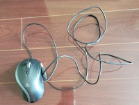 Logitech M500 USB wired Laser Scroll Mouse M-U0007