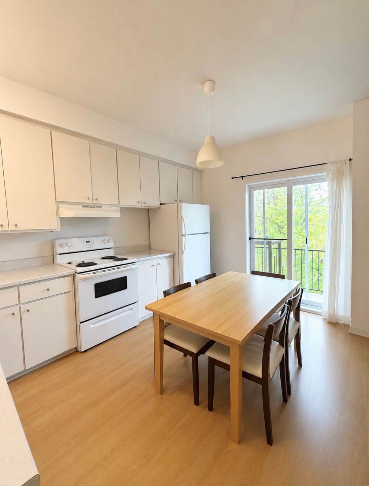 2072 Rue Darling — photo 3