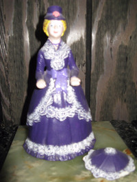 Statuette Mary Poppins.